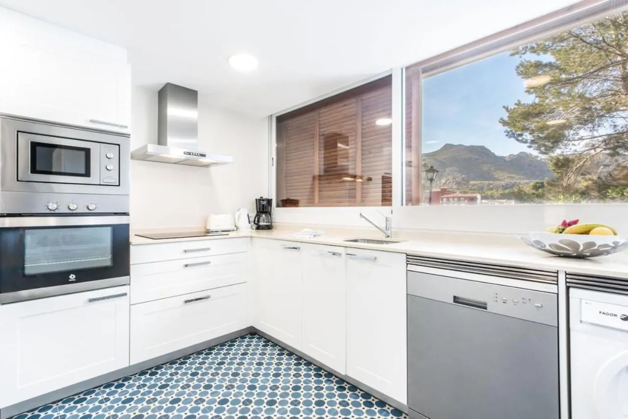 Botana 9 Villa Cala de Sant Vicenc