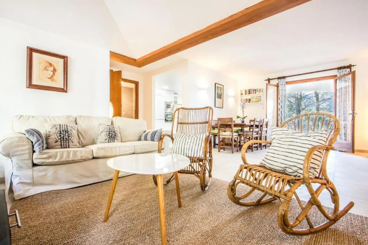 Botana 9 Villa Cala de Sant Vicenc